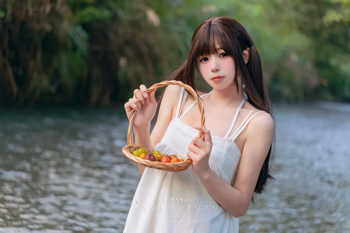 Coser@黏黏团子兔 – 八月订阅 溯溪之夏 恋爱循环8