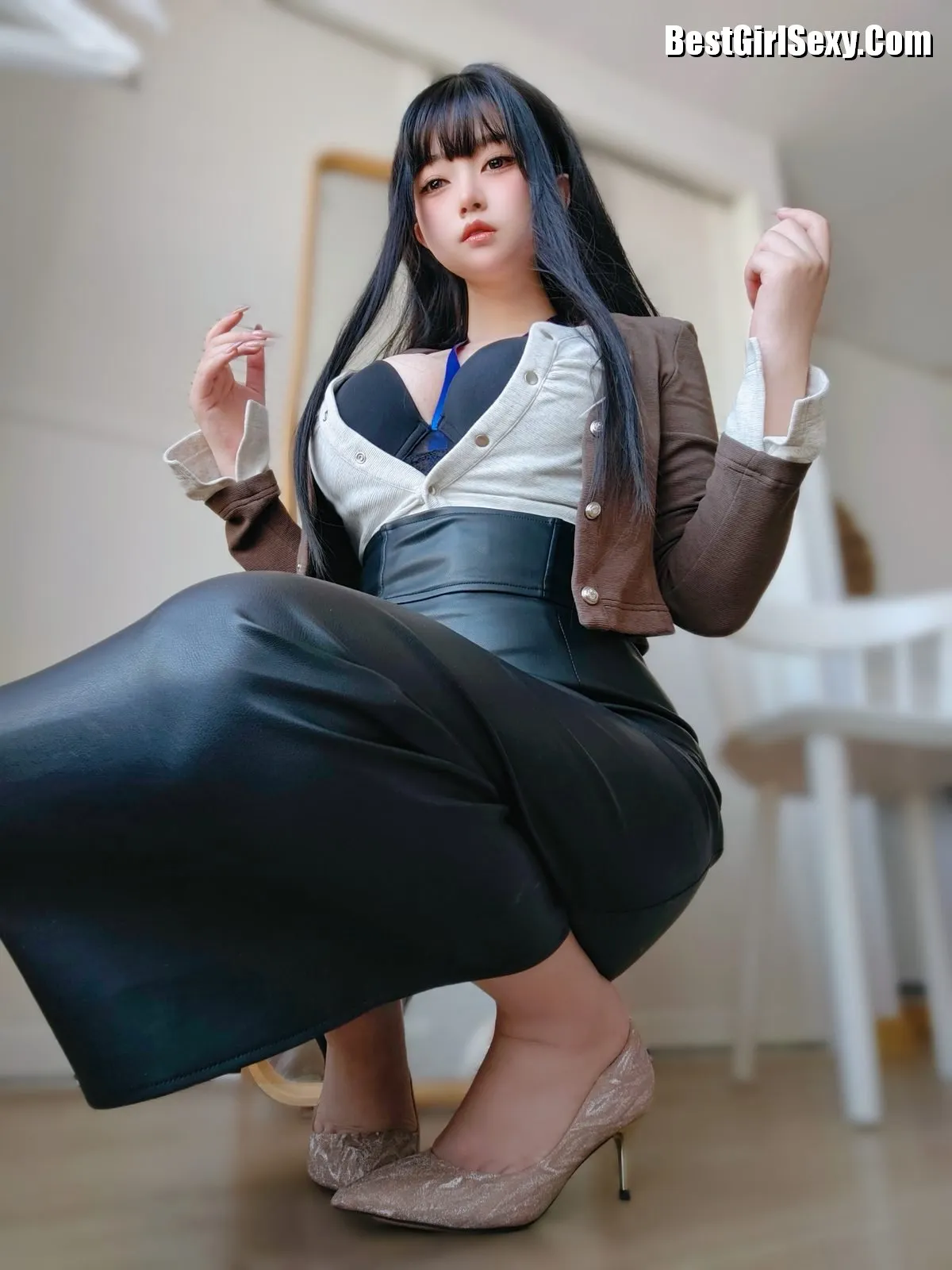 Coser@女主K – 上司的秘密 B2