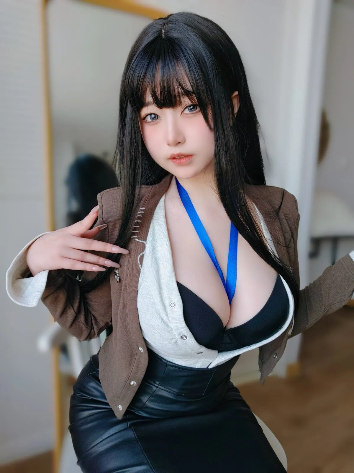 Coser@女主K – 上司的秘密 B8