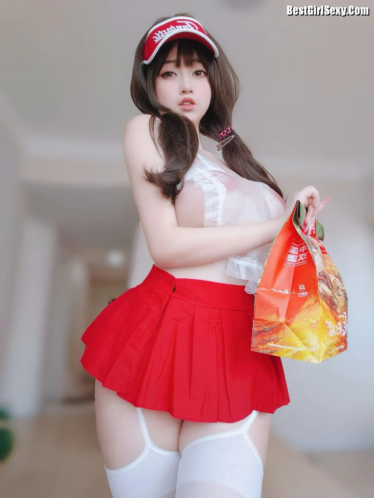 Coser@女主K – 性感快递员 B46