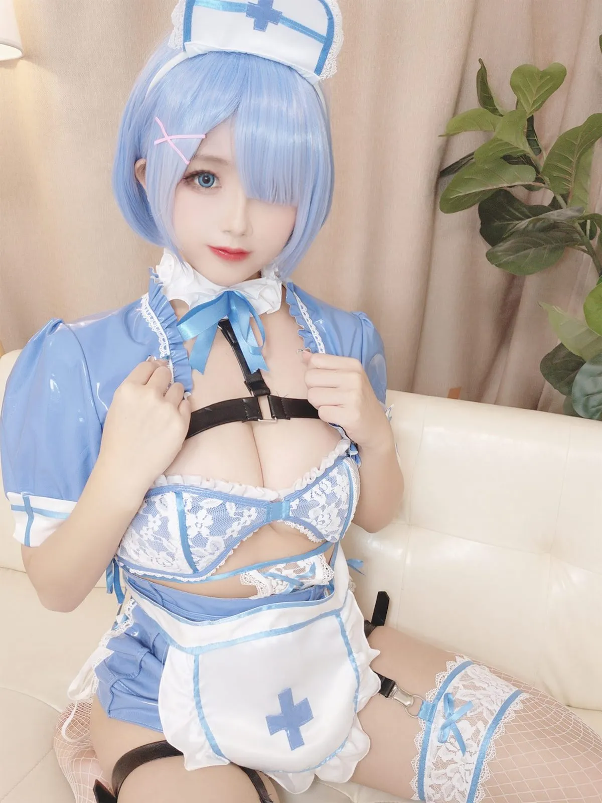 Coser@日奈娇 – 蕾姆蓝色护士64