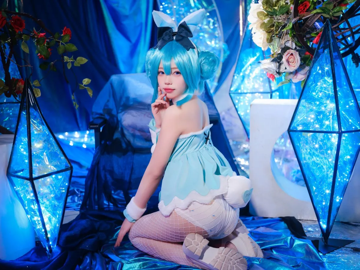 Coser@黏黏团子兔 – MIKU初音未来兔女郎14