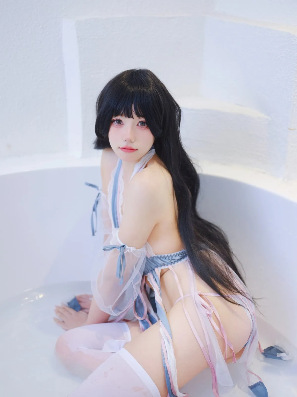 Coser@黏黏团子兔 – 古风情趣三套12