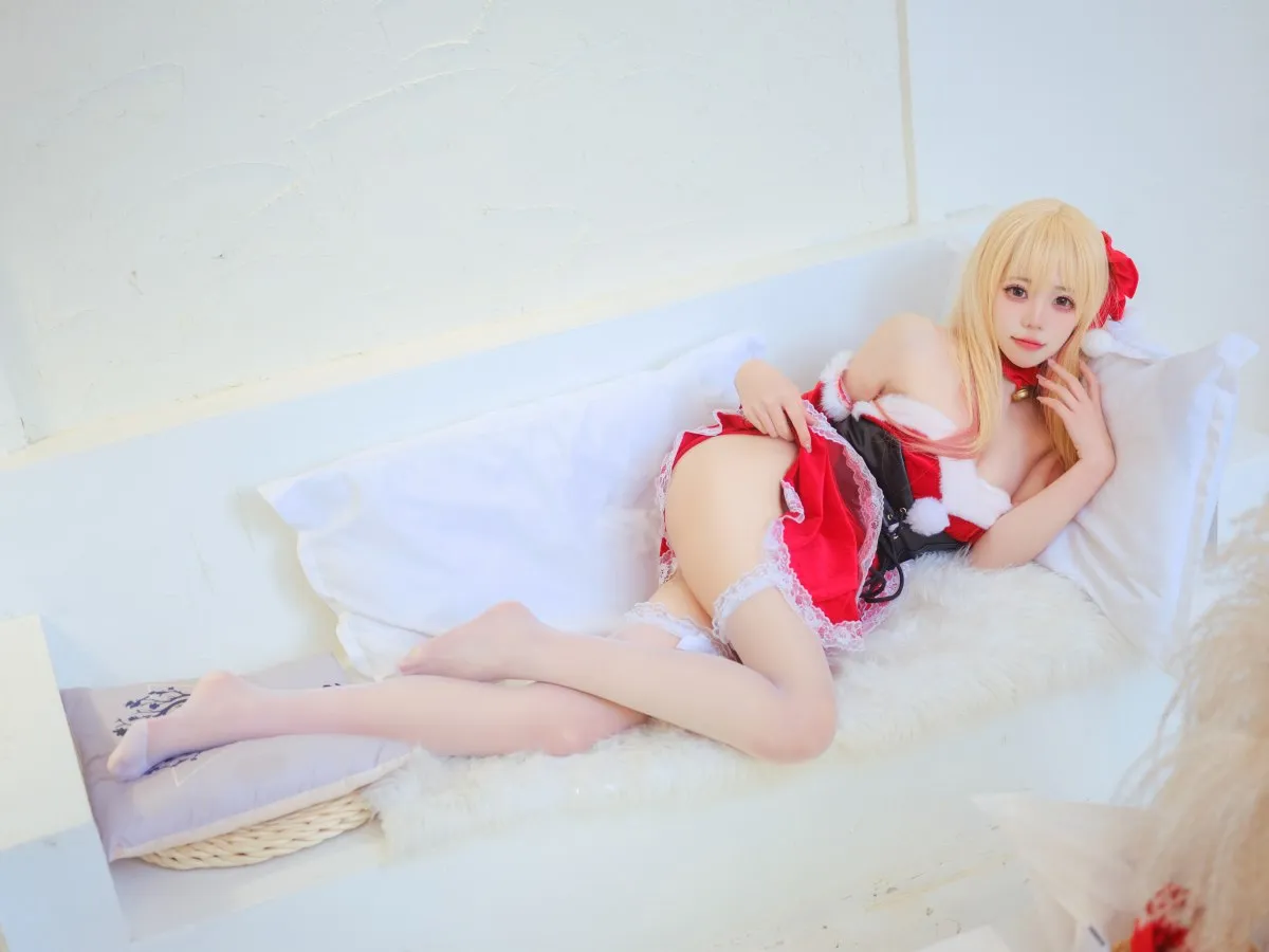 Coser@黏黏团子兔 – 喜多川海梦圣诞14