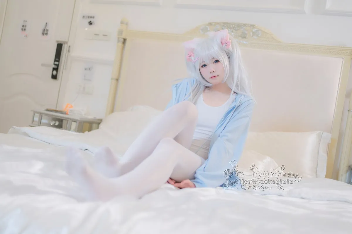 Coser@黏黏团子兔 做你的猫2