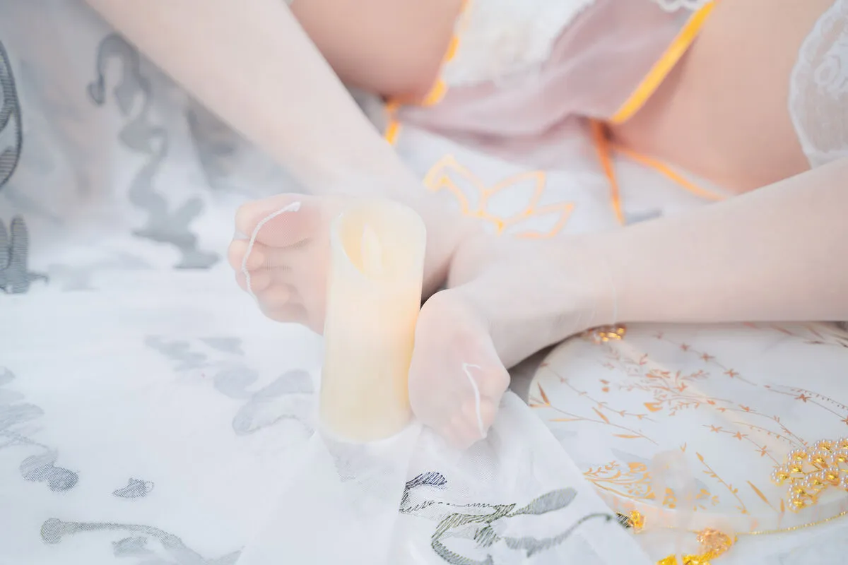 Coser@miko酱ww – 洛天依旗袍12