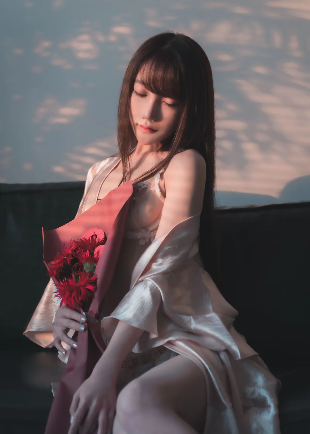 Coser@星野咪兔 – 花吃了那女孩3