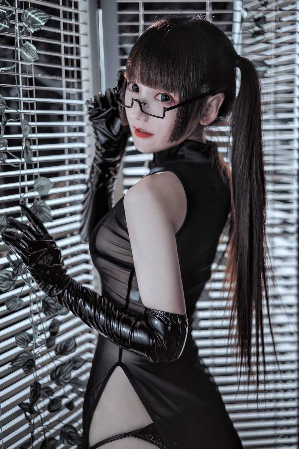 Coser@星野咪兔 – 透视网纱旗袍60